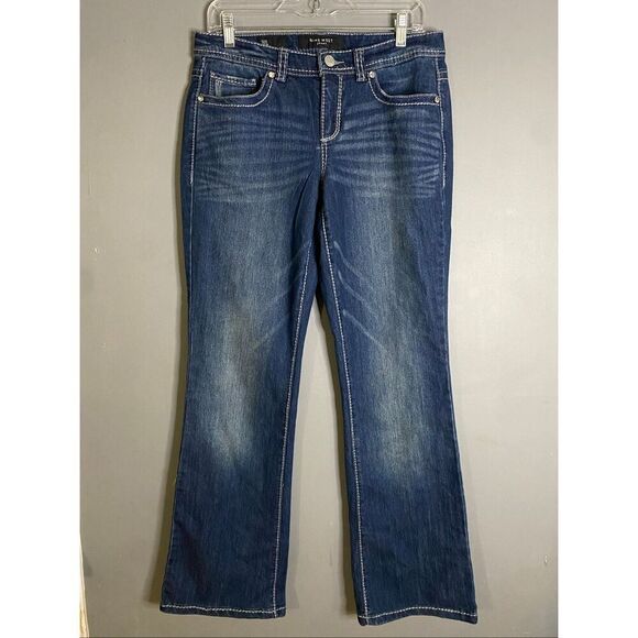 Nine West Medium Wash Bling Pockets Bootcut Jeans Size 8/29 NWT - Picture 1 of 5